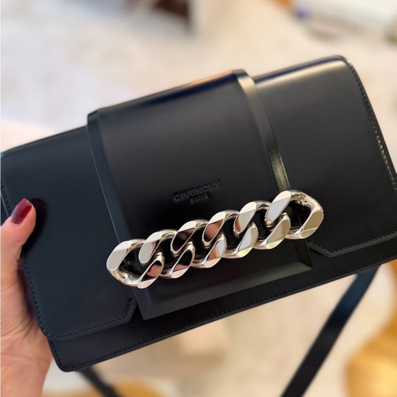 Givenchy Leather Chain Link Bag - Picture 7 of 14